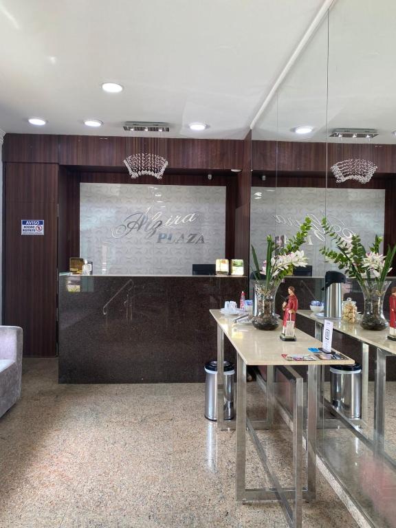 Alzira Plaza Hotel em São Lourenço - Foto Booking.com
