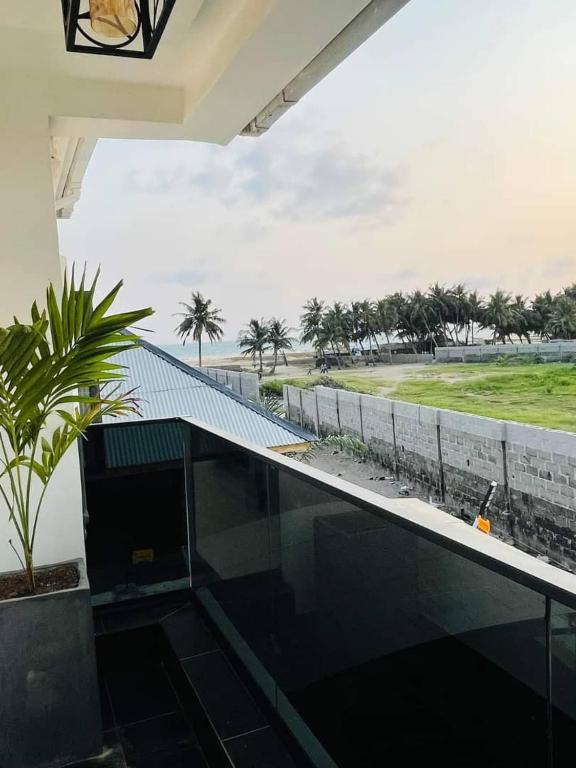 Balkón nebo terasa v ubytování WHITEFIELD LUXURY APARTMENT