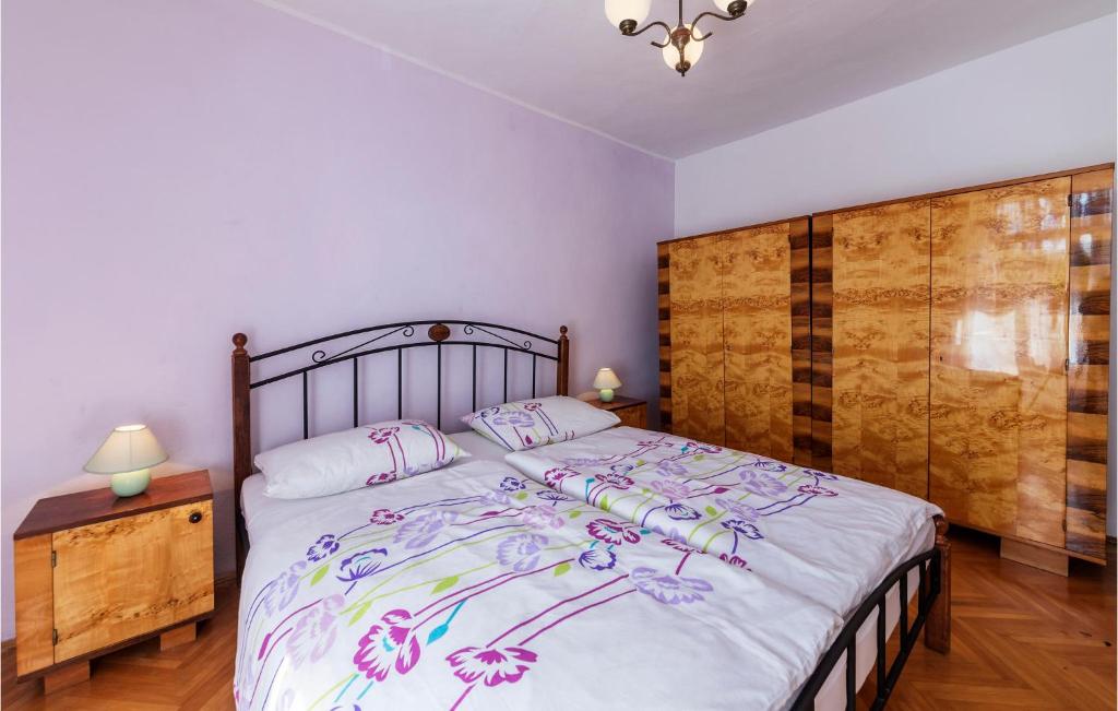 Posteľ alebo postele v izbe v ubytovaní Apartment Valtura 13