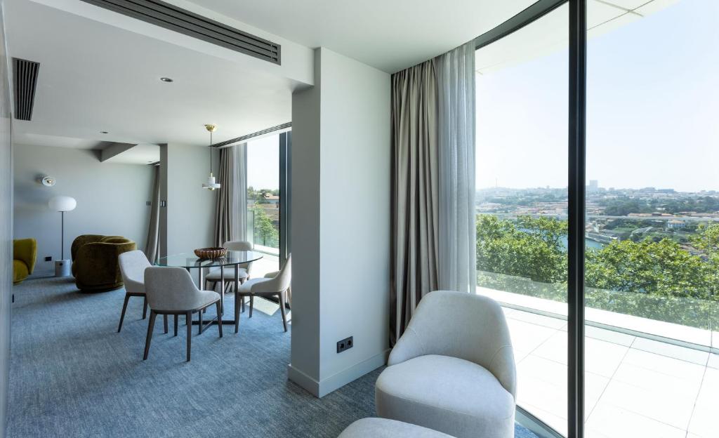 Altis Porto Hotel, a member of Preferred Hotels & Resorts- LVX photo