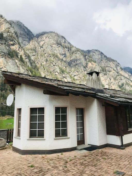 Nespecifikovaný výhled na hory nebo výhled na hory při pohledu z apartmánu
