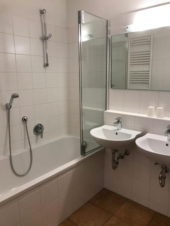 Kúpeľňa v ubytovaní Kerstin 3 by SMR Rauris Apartments - inc Spa and near Gondola