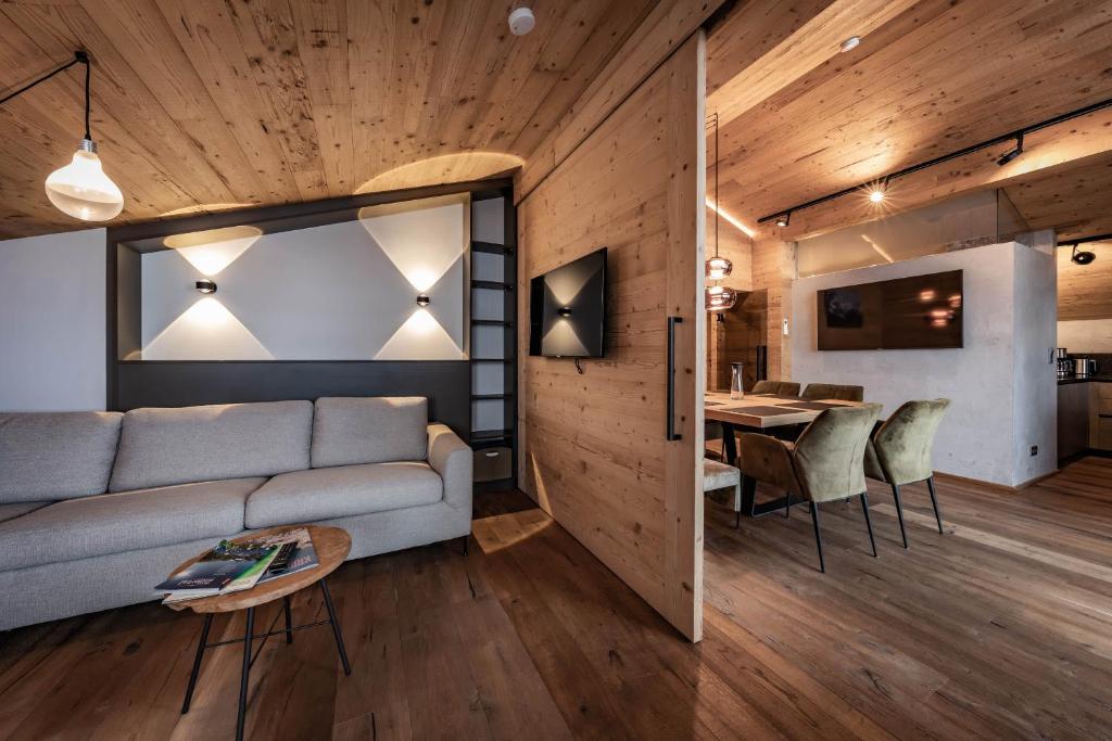 Posedenie v ubytovaní Loft in the Alps Penthouse