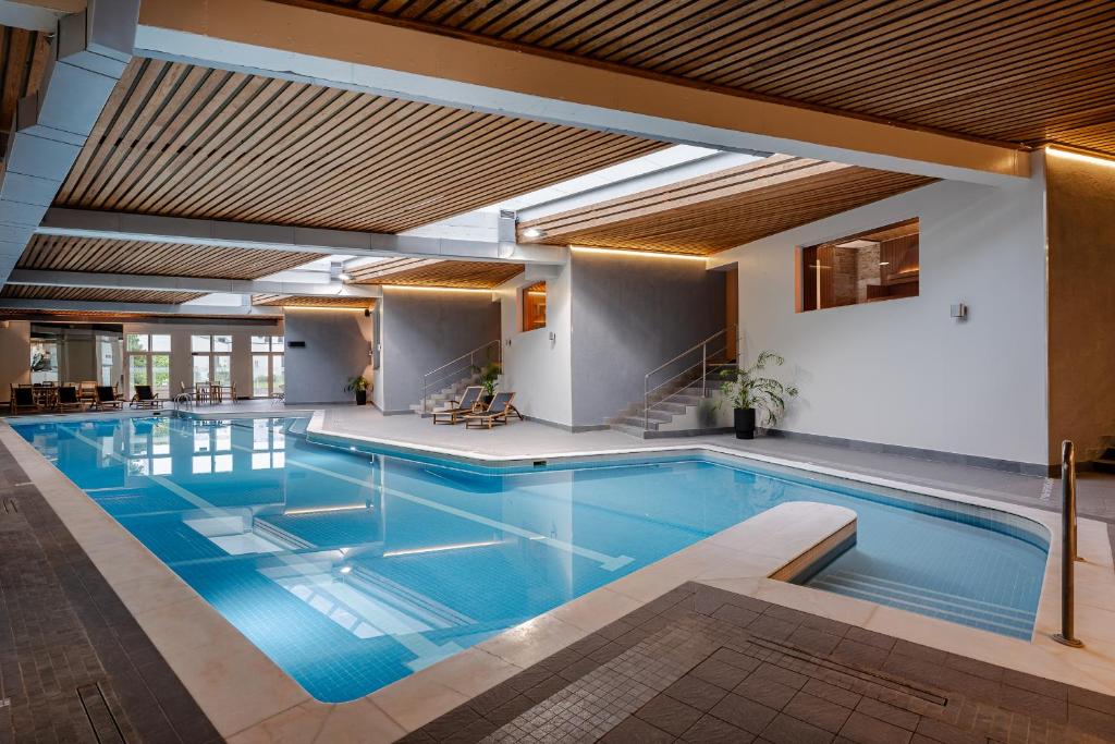 Piscina di Radisson Blu Hotel & Spa, Daugava Riga o nelle vicinanze