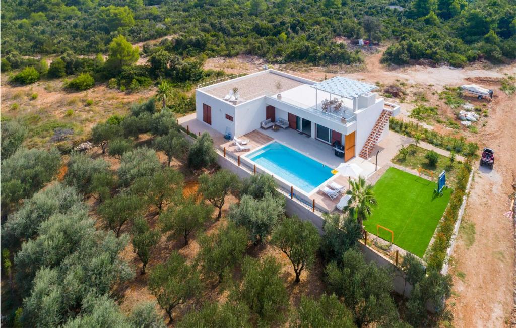 Bazén v ubytování Villa Santa Lucia nebo v jeho okolí