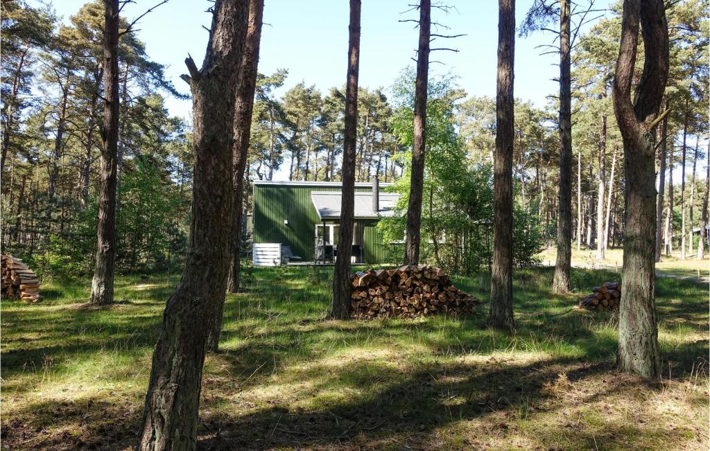Zahrada ubytování 3 Bedroom Beautiful Home In Nexø
