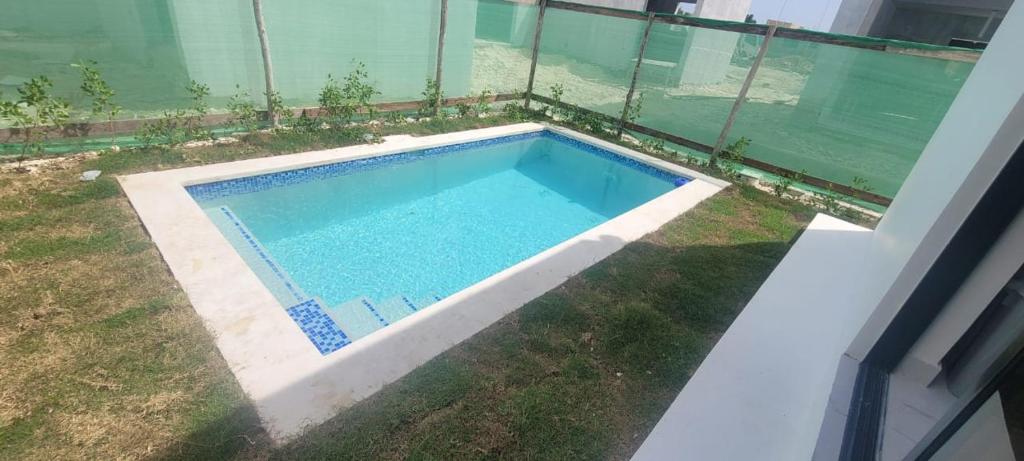 Nayhas Vacation Paradise - Three-Bedroom House