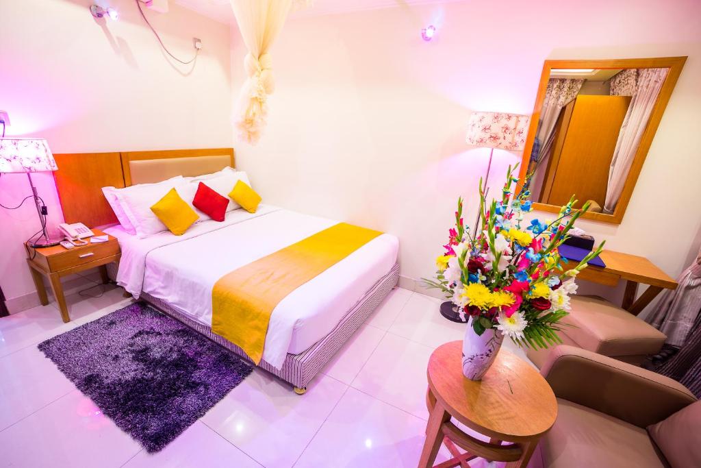 Nascent Gardenia Luxury Suites - 