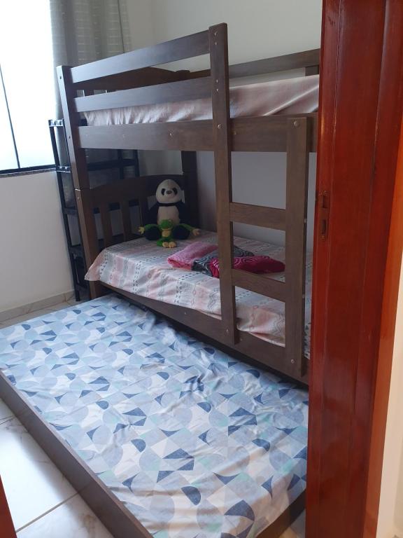 Postel nebo postele na pokoji v ubytování Quarto & Conforto
