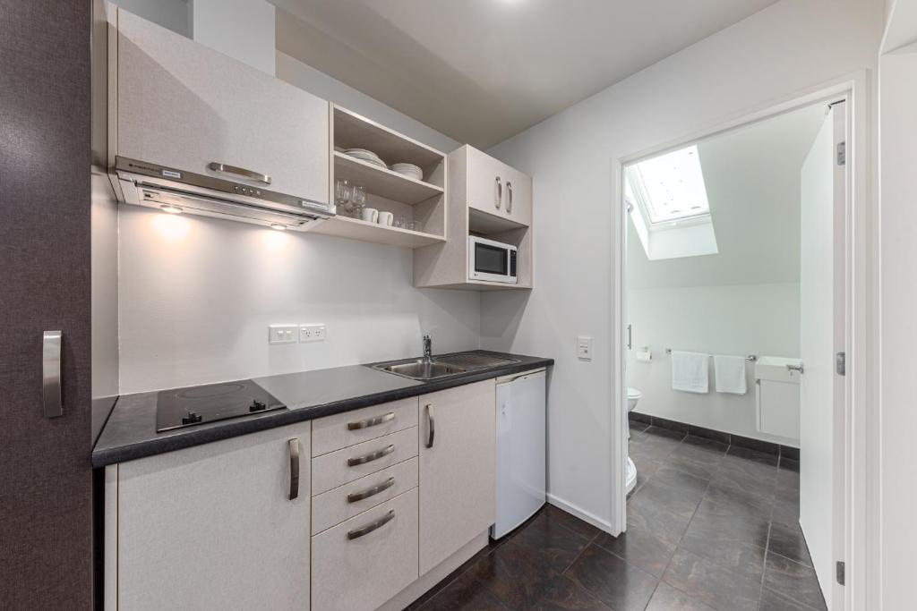 Kuchyň nebo kuchyňský kout v ubytování 315 Motel Riccarton