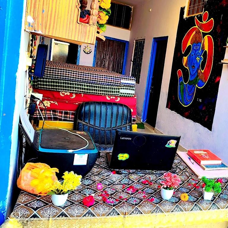 Fotografie z fotogalerie ubytování Veera's Hostel v destinaci Puškar