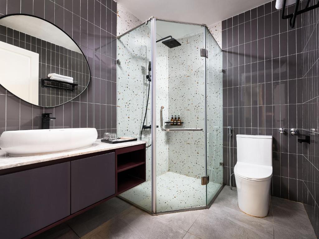 Ha Long Essence Boutique Hotel - 11