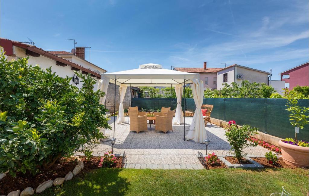 Zahrada ubytování Holiday Home Fazana 22