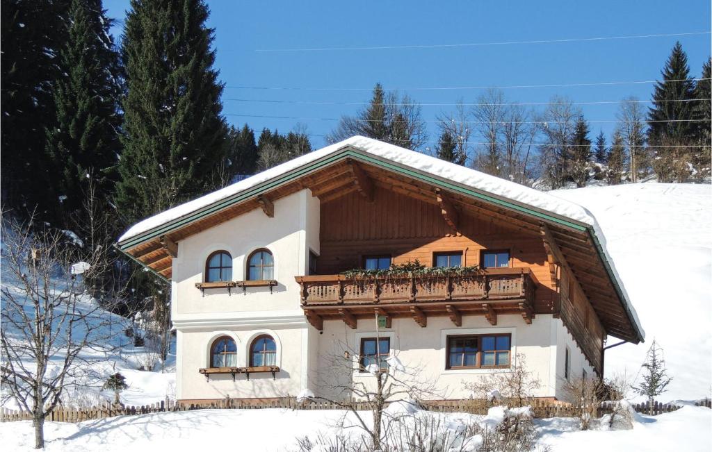 Budova, v ktorej sa apartmán nachádza