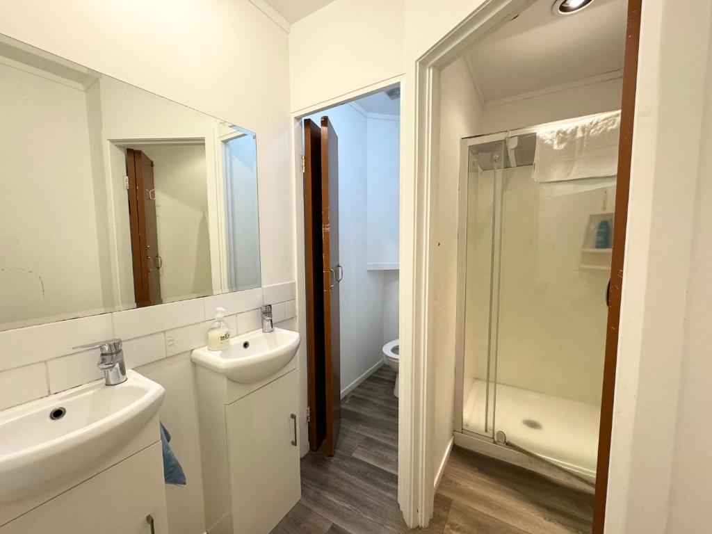 Rainbow Motel & Guest House - Resim 3