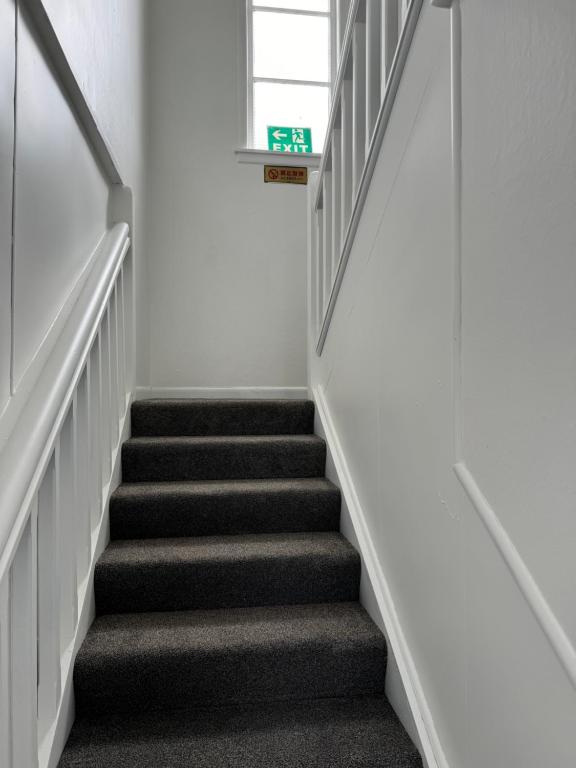 Rainbow Motel & Guest House - Resim 15