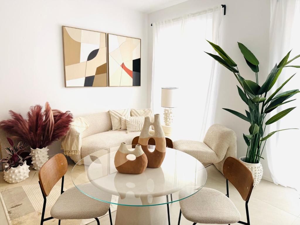 Khu vực ghế ngồi tại Zacatin Heritage Logde