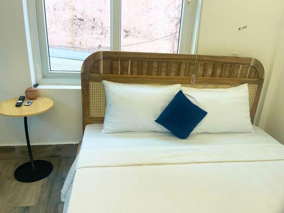 Hue Loving Home & Cafe - 15