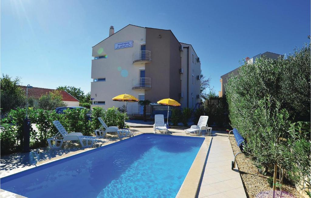 Lovely Apartment In Bibinje With Swimming Pool