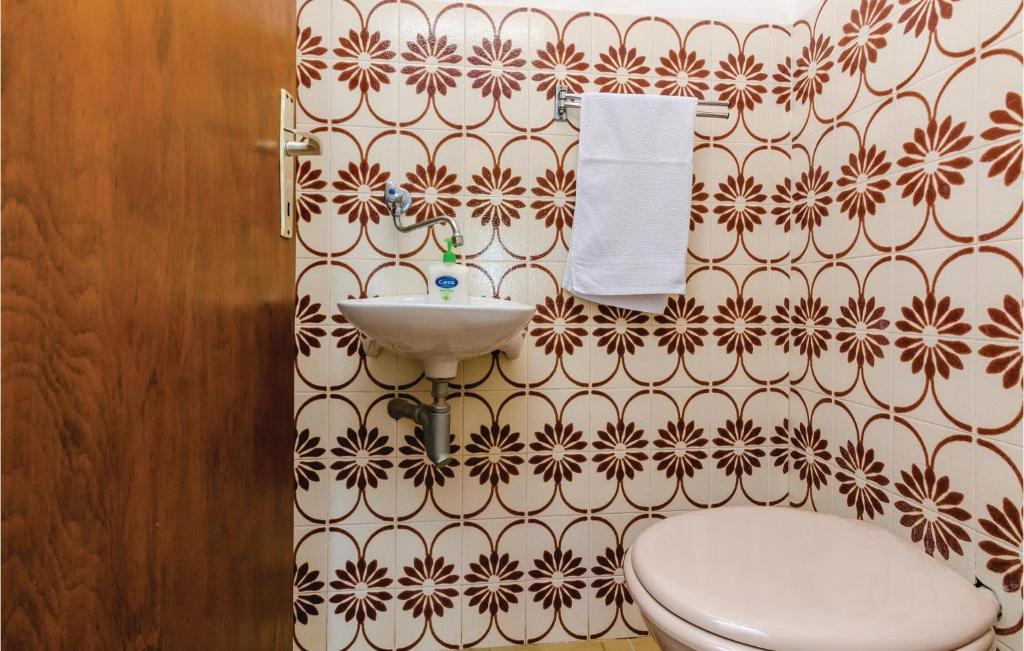 Kúpeľňa v ubytovaní Apartment Senj Cr