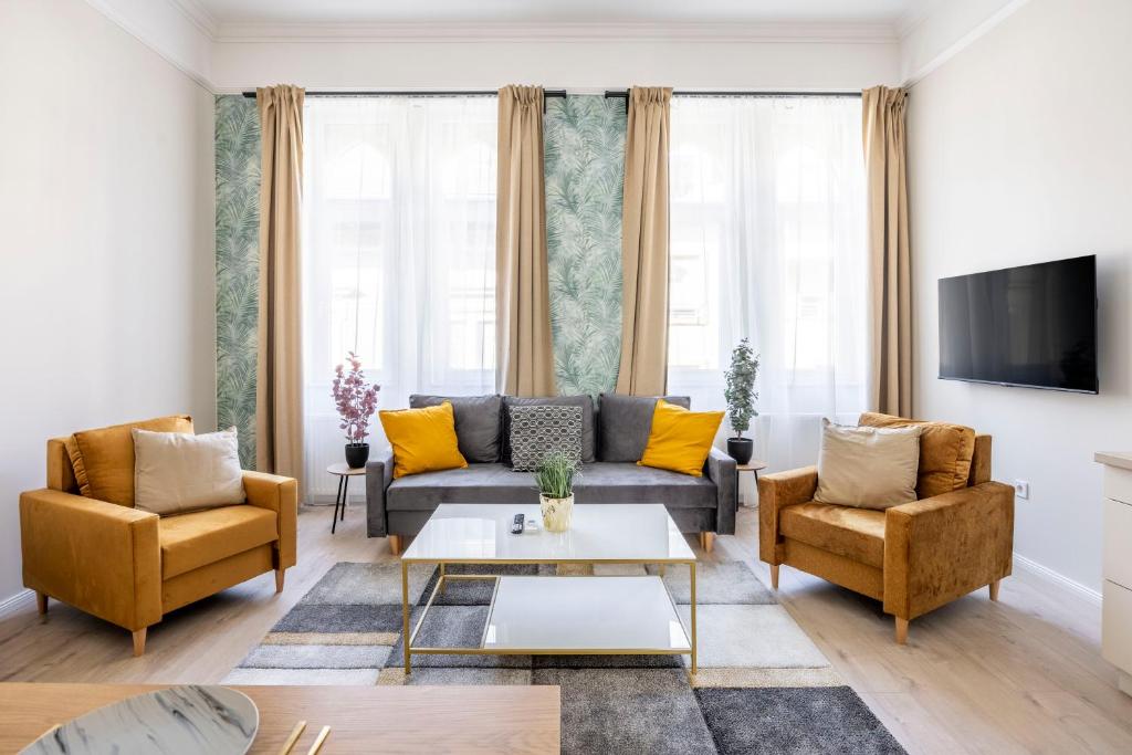DeLuxe I36 City Center Suite with 4BEDRM, 2BATHRM 1064 Budapest, 63 Izabella utca kép - 1