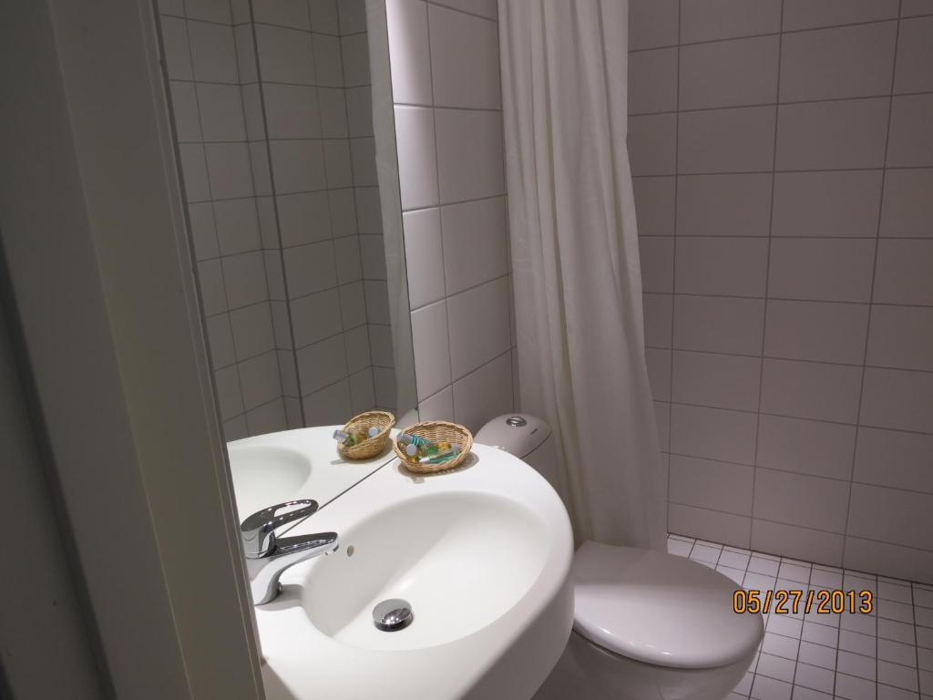 Koupelna v ubytování Kysthotellet Rørvik