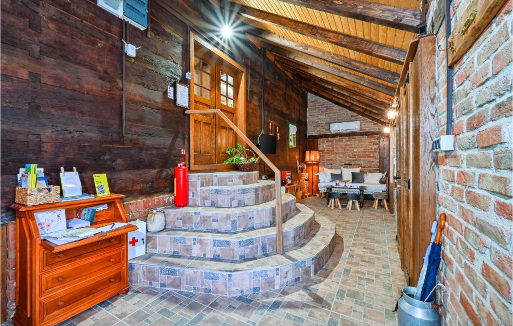 Amazing Home In Sovari With Sauna - Casa De Vacaciones De 2 Dormitorios