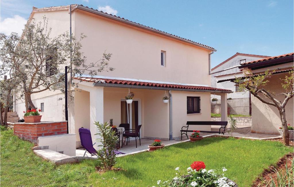 1 Bedroom Awesome Apartment In Pula