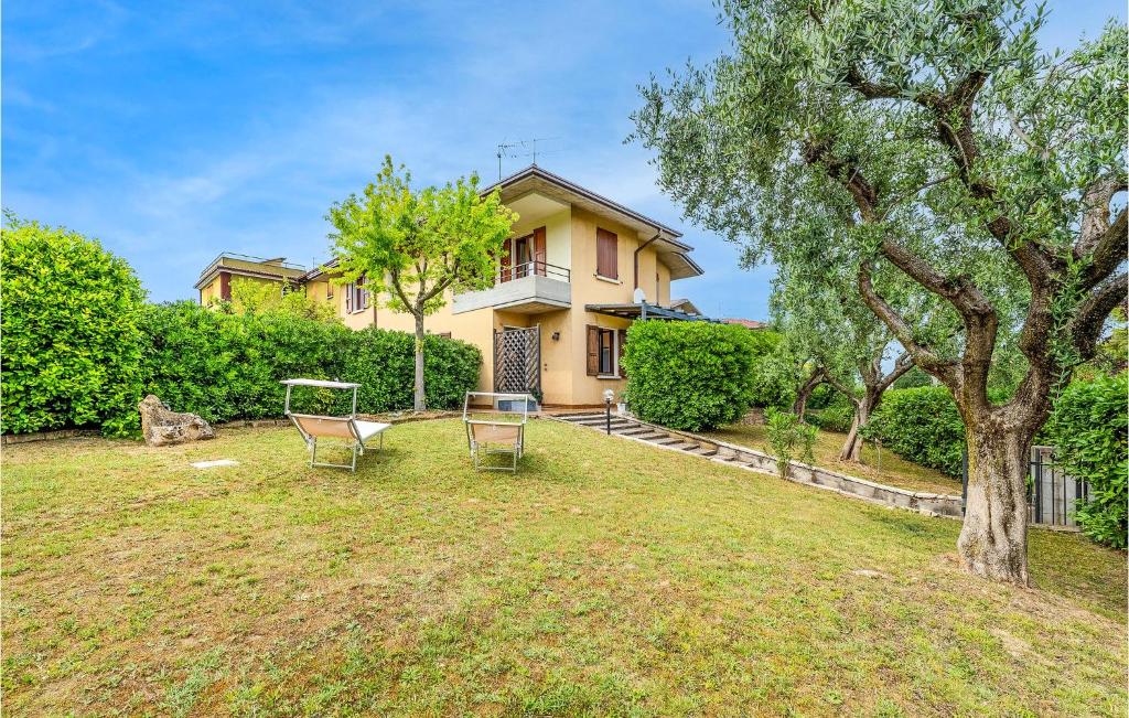 Fotografia z galérie ubytovania Lovely Home In Desenzano Del Garda v destinácii Desenzano del Garda