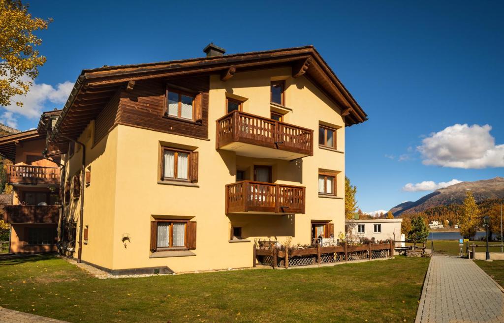 Nespecifikovaný výhled na hory nebo výhled na hory při pohledu z apartmánu