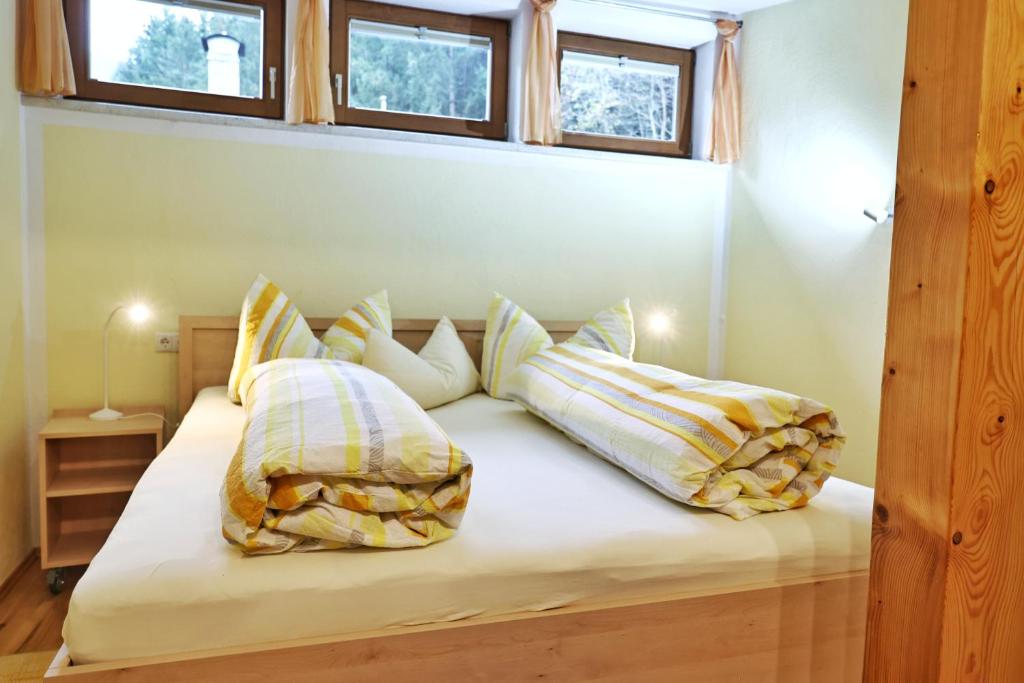 Postel nebo postele na pokoji v ubytování Appartements-Klaus