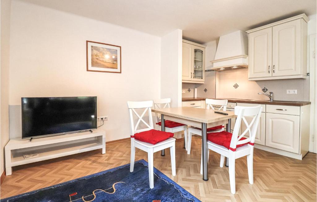 Kuchyňa alebo kuchynka v ubytovaní Gemuetliche Ferienwohnung