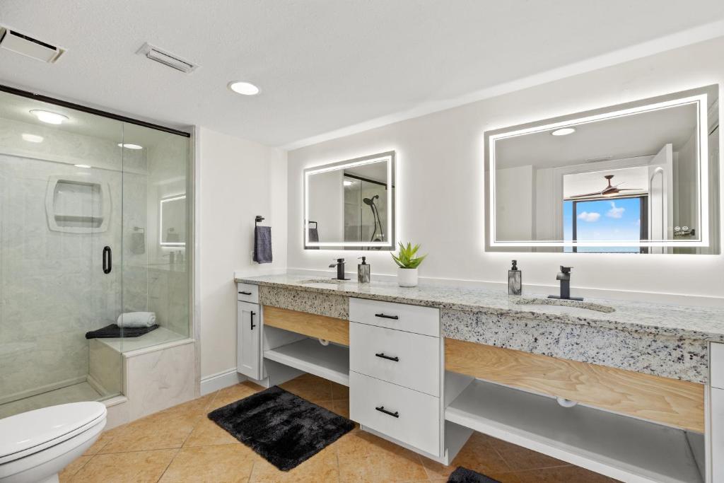 Sandpiper Beacon Beach Resort photo