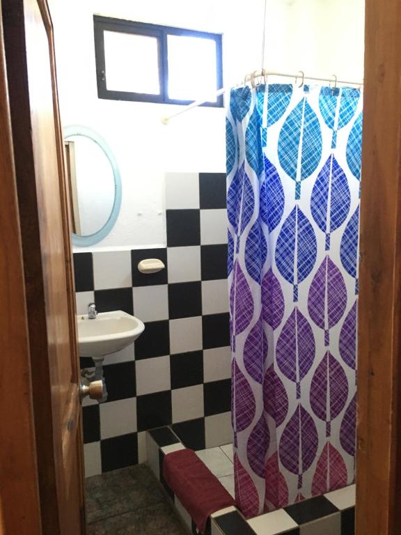 Koupelna v ubytování Hostal Suiza