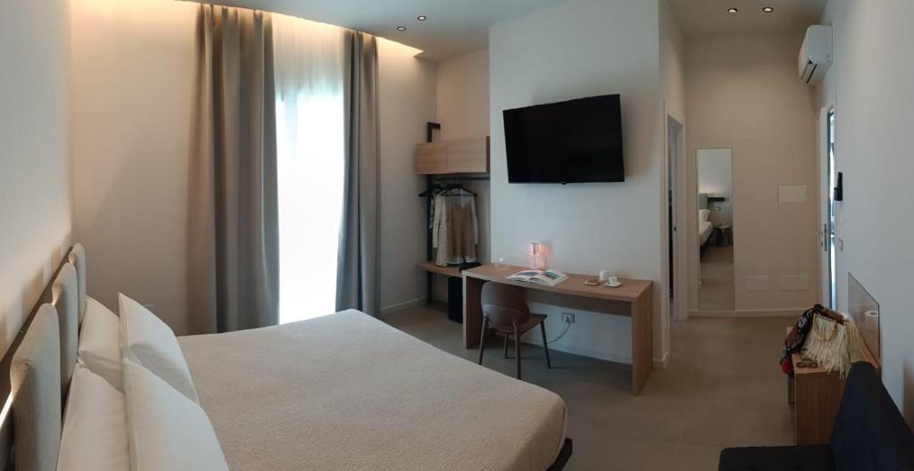 Luxury Rooms Marenaria and SPA