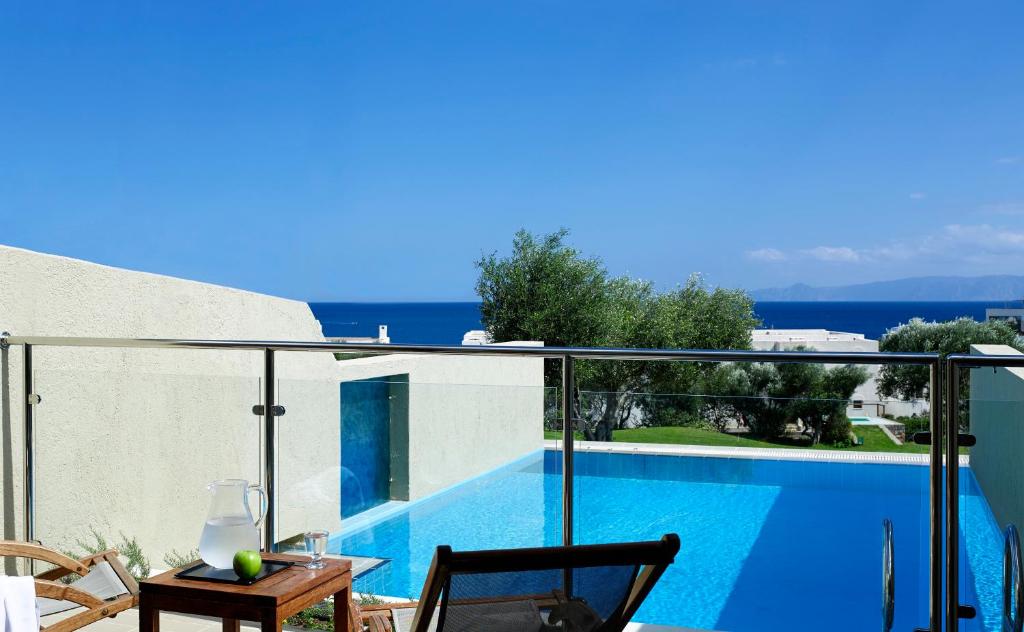 Porto Elounda Golf & Spa Resort, Six Senses Spa - Superior Room Individual Pool