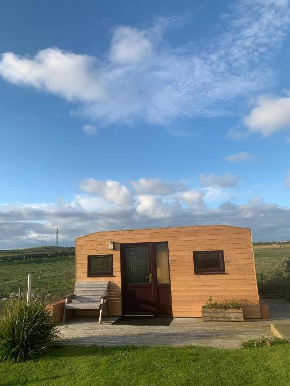 Dallymach pod - Housity
