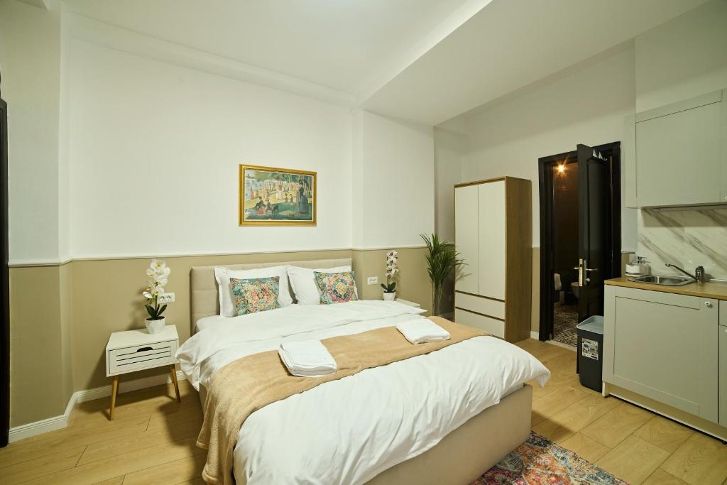 
Studio with Garden View
