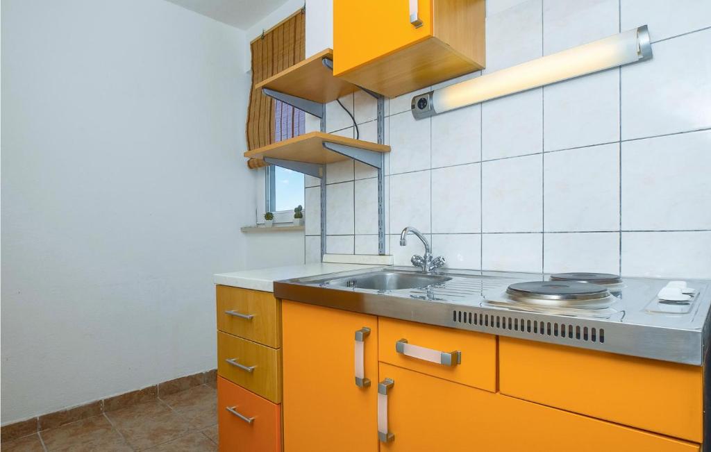 Kuchyňa alebo kuchynka v ubytovaní Apartment Duce Luka Iv