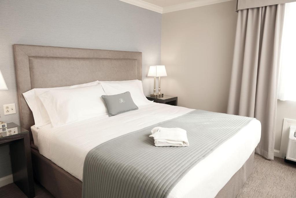 Ethan Allen Hotel - Deluxe King Suite Não Fumante