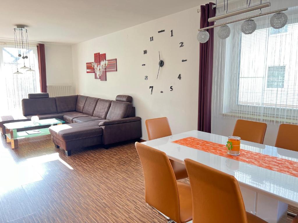 Posezení v ubytování Bogi's Ferienhaus - Pension