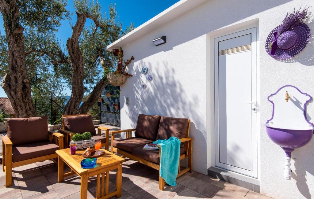 Patio nebo venkovní prostory v ubytování Holiday Home Orebic With Sea View I