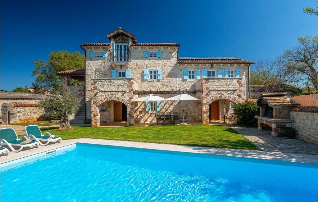 Villa Lamija