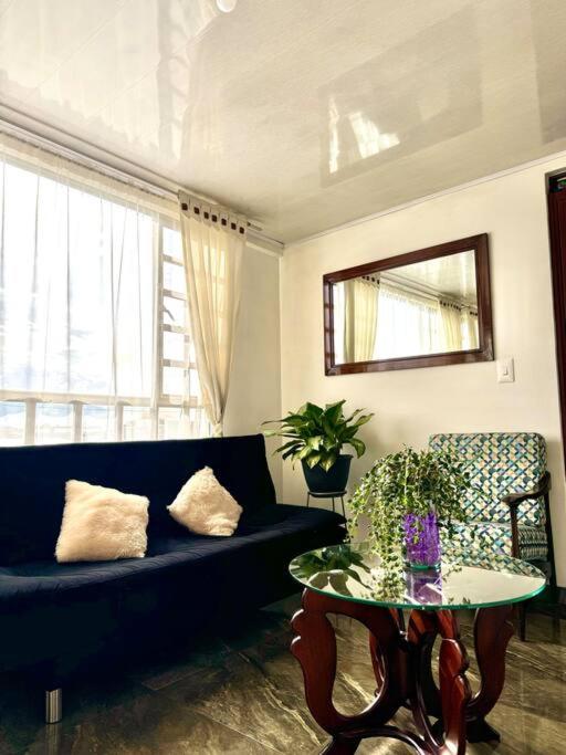 Ruang duduk di Cálido apartamento