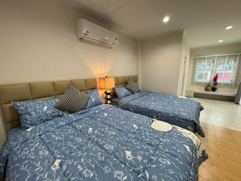 EM HOME Sukhumvit Bangkok - near Terminal 21, EM District Malls, BTS and MRT Lines - 14