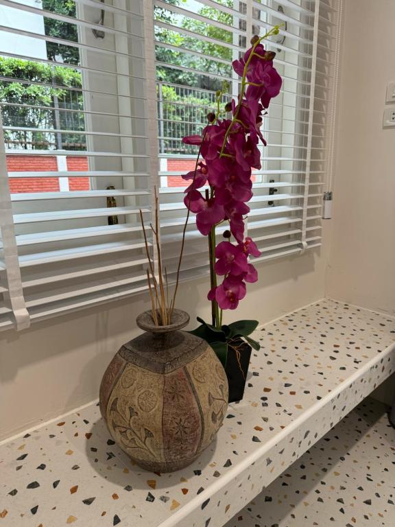 EM HOME Sukhumvit Bangkok - near Terminal 21, EM District Malls, BTS and MRT Lines - 18