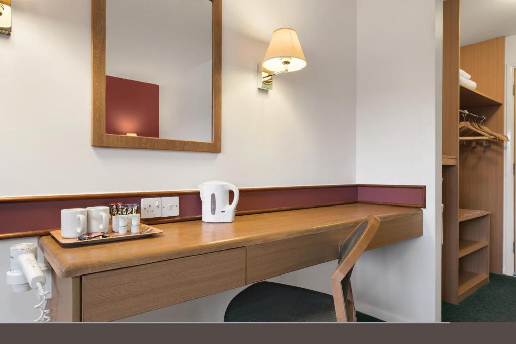 Days Inn Hotel Abington - Glasgow - Salle Familiale (2 Adultes + 2 Enfants)