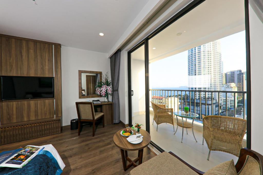 Premier Double Sea View