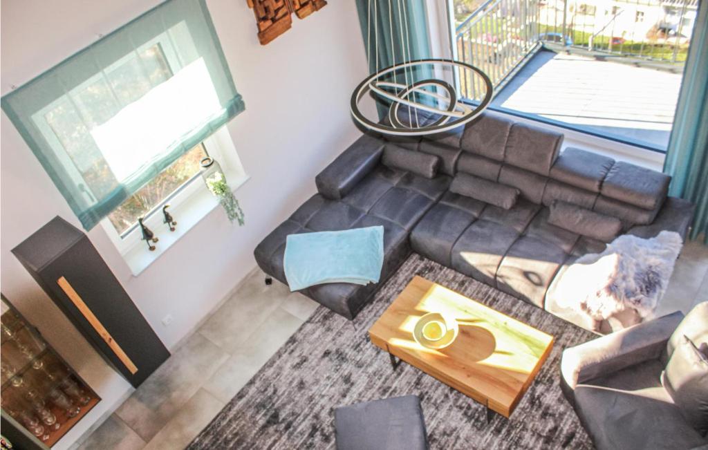 Lovely Apartment In Burgen With Wifi - Three-Bedroom Apartment