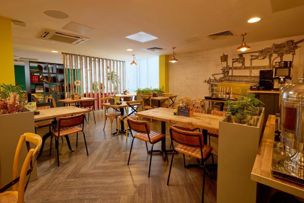 Holiday Inn - the niu, Loom Manchester North by IHG - Resim 4